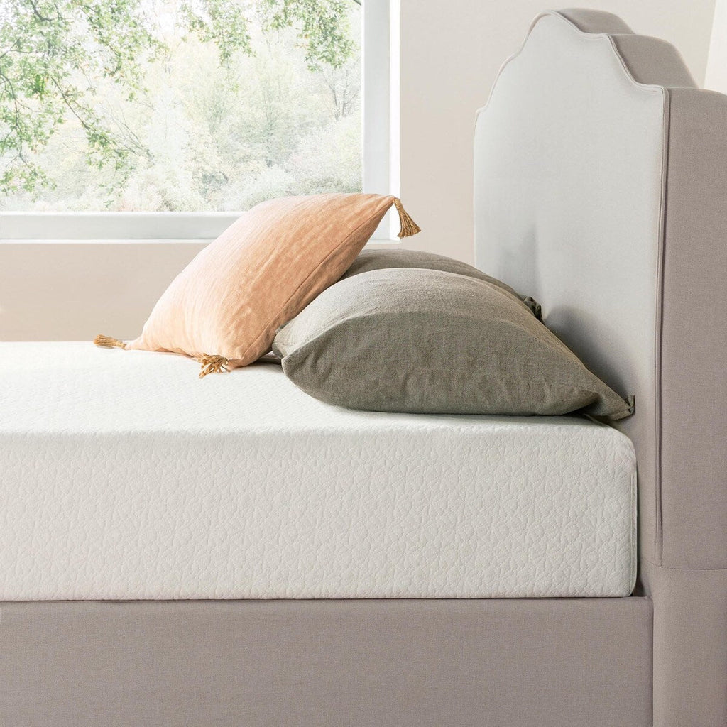 8-inch Layered Memory Foam Mattress by Crown Comfort