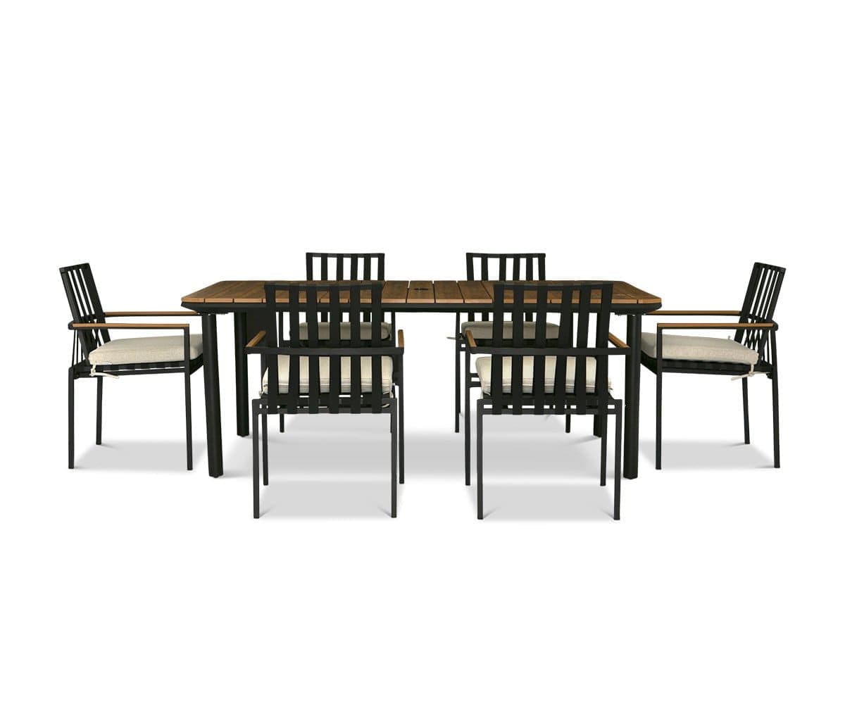 Da Costa Outdoor Dining Table
