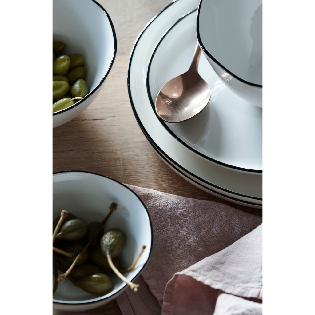 Abbesses 16-Piece Set