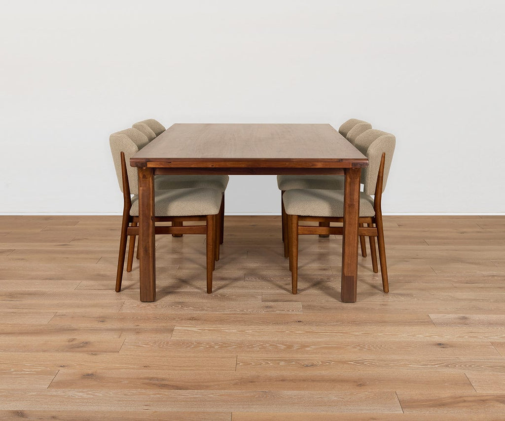 Leevi Dining Chair