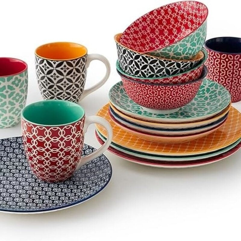 DOWAN Ceramic Dinnerware Set, 16 Pieces Dish Set for 4, Decorative Plates and Bowls Set