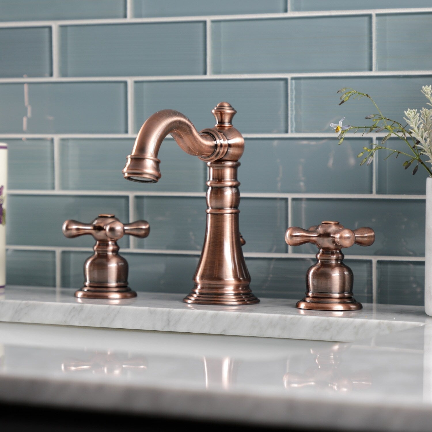 American Classic 8 in. Widespread Bathroom Faucet