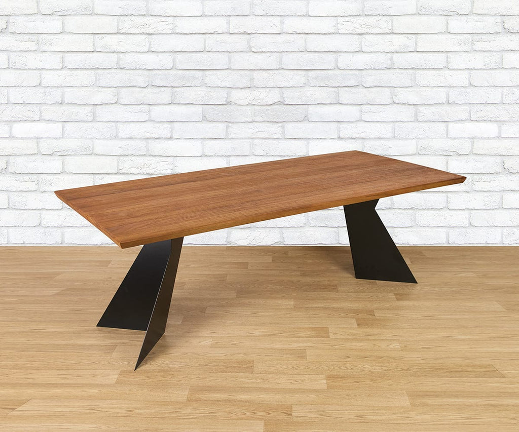Mazi Dining Table